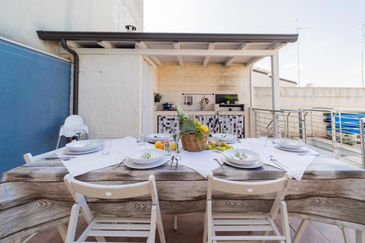 Willa Casa Lina Con Terrazza Canicattini Bagni Zewnętrze zdjęcie